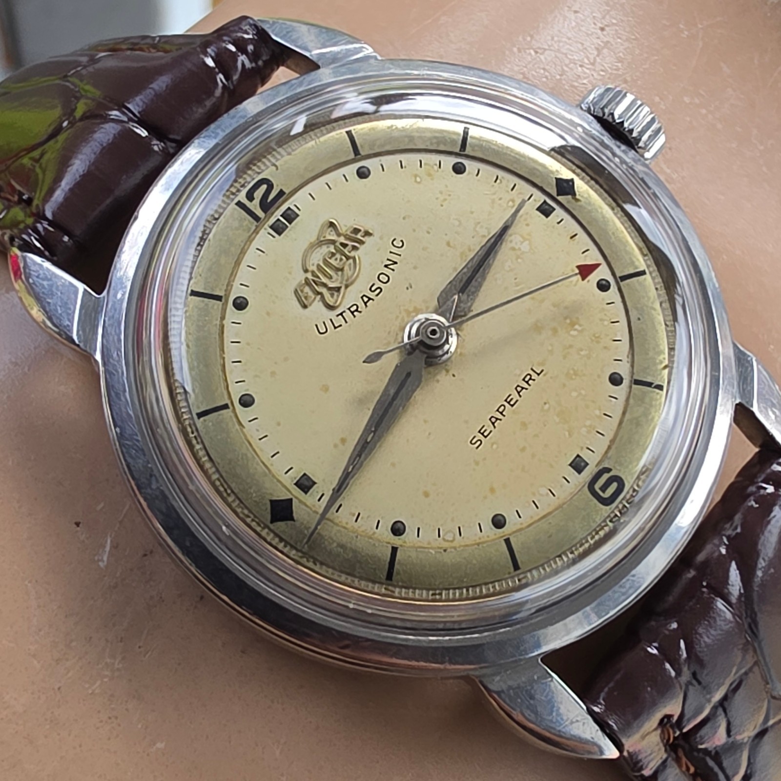 Vintage ENICAR Seapearl men’s manual wind watch Two-tone dial 1950s