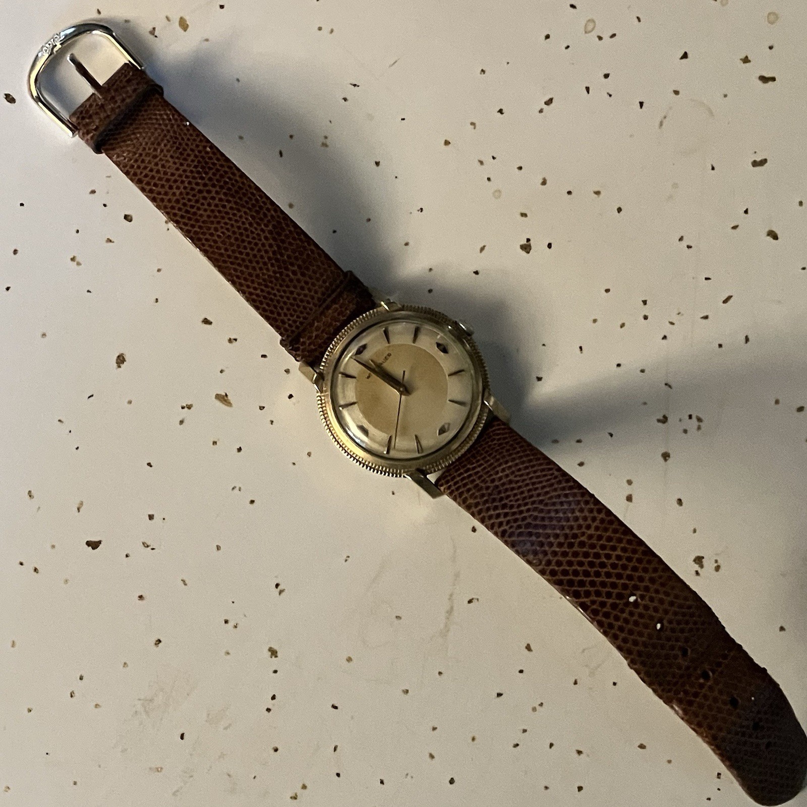 Vintage Wittnauer Coin Edge Bezel 10k Gold Filled