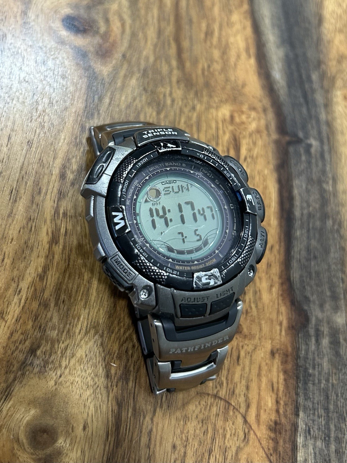 Casio Pathfinder PAW-1500T Solar Muti-Band, Triple Sensor, Tide, Titanium Band
