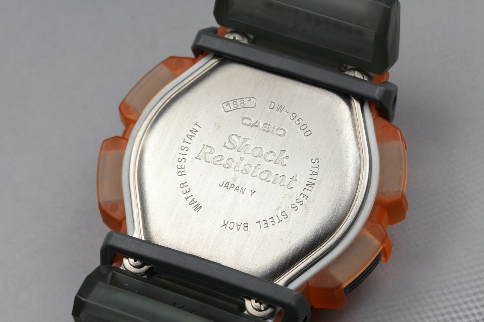Top MINT Casio G-shock DW-9500 Orange 20 Bar 48mm Men’s Digital Watch From JAPAN