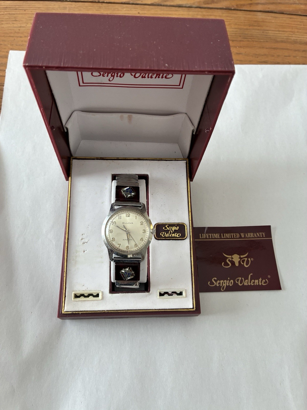 sergio valente watch Bulova Automatic Knights Of Columbus Band Vintage Case