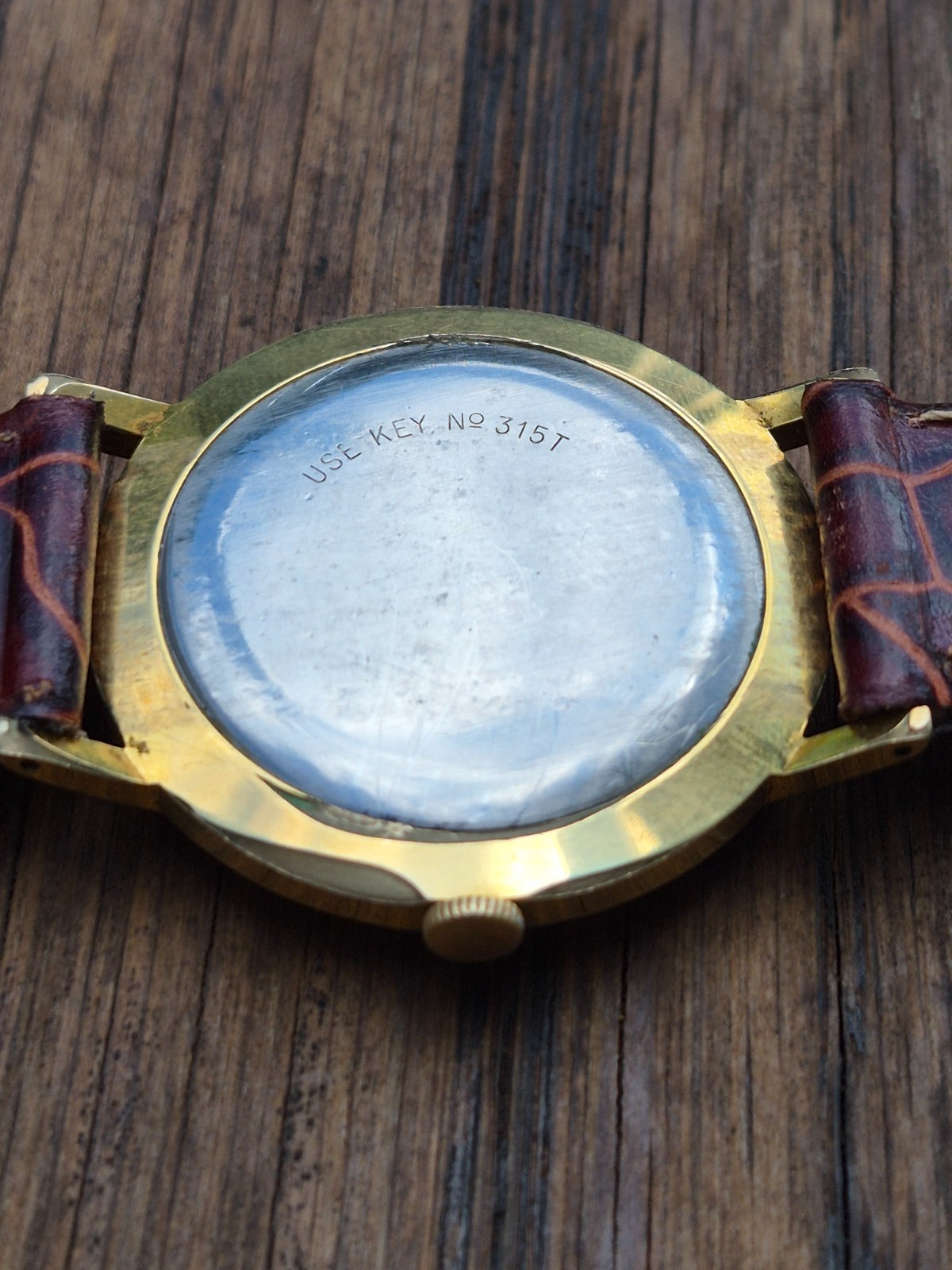 Vintage Tissot Visodate – Manual Winding – 20 Micron Gold Plated