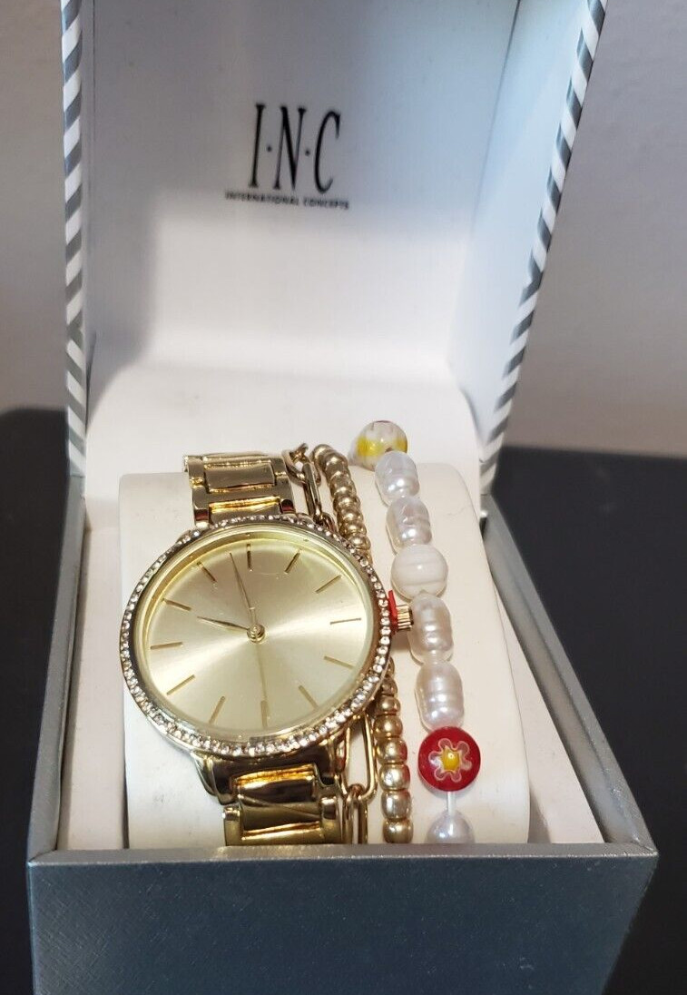 INC INTERNATIONAL CONCEPTS Women’s Gold-Tone Bracelet Watch Set 35mm W2