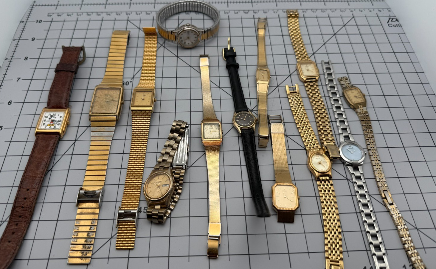 Seiko Watch Lot of 13 For Parts Repair Vintage Quartz Lorus Mickey Mouse