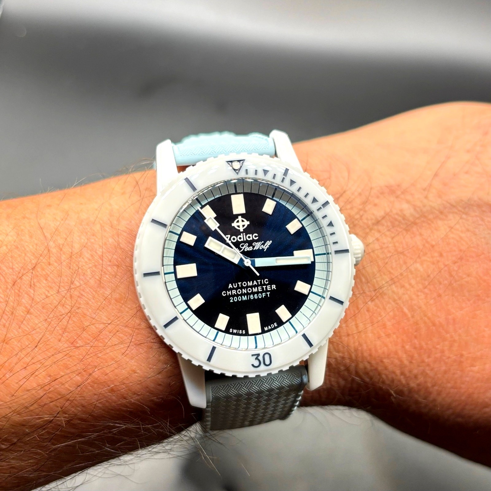 Zodiac Super Sea Wolf ZO9590 Automatic Compression Diver COSC Men”s Watch NIBWT