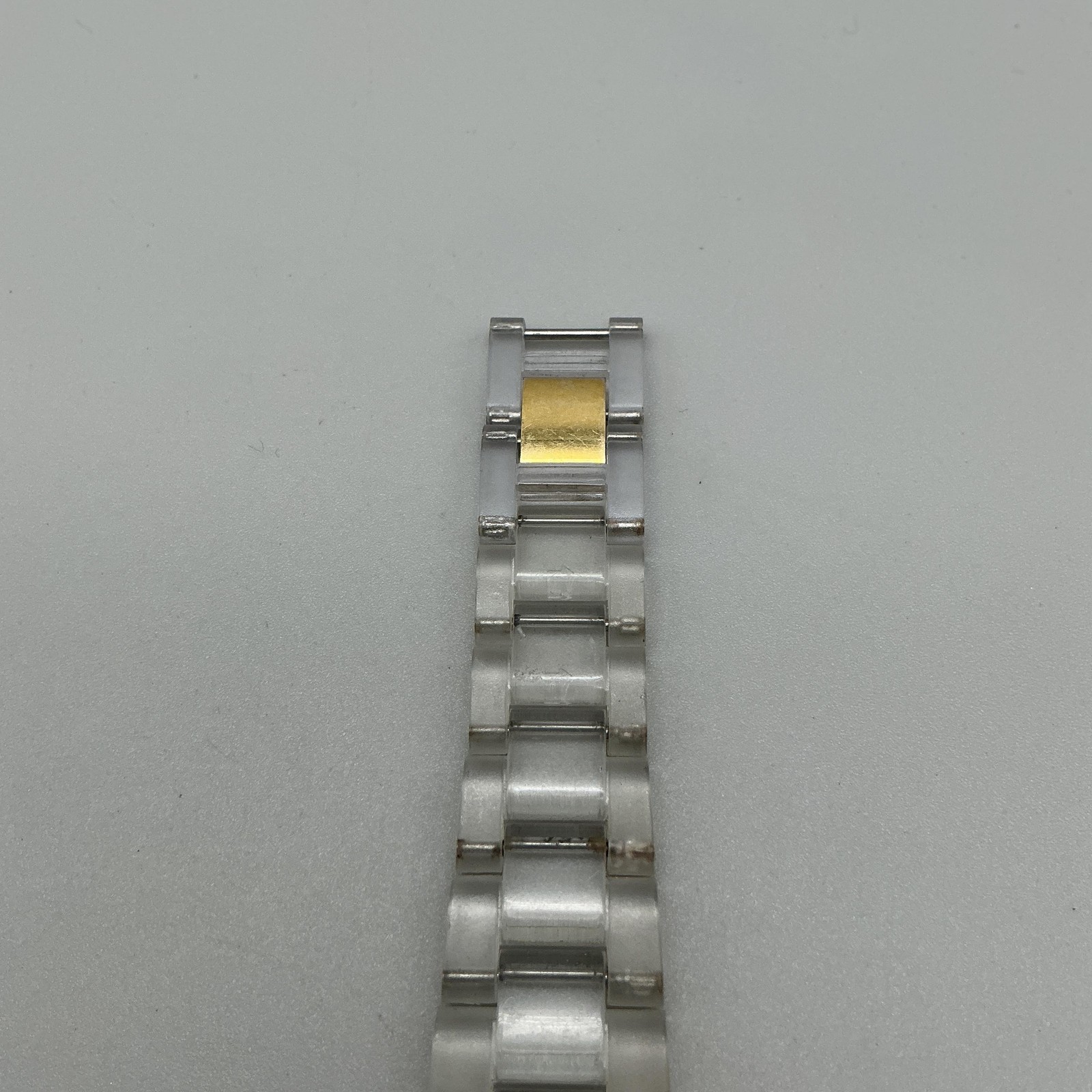 Joan Rivers Classics Womens Watch 36mm Gold Tone Crystals New Battery 7.75″