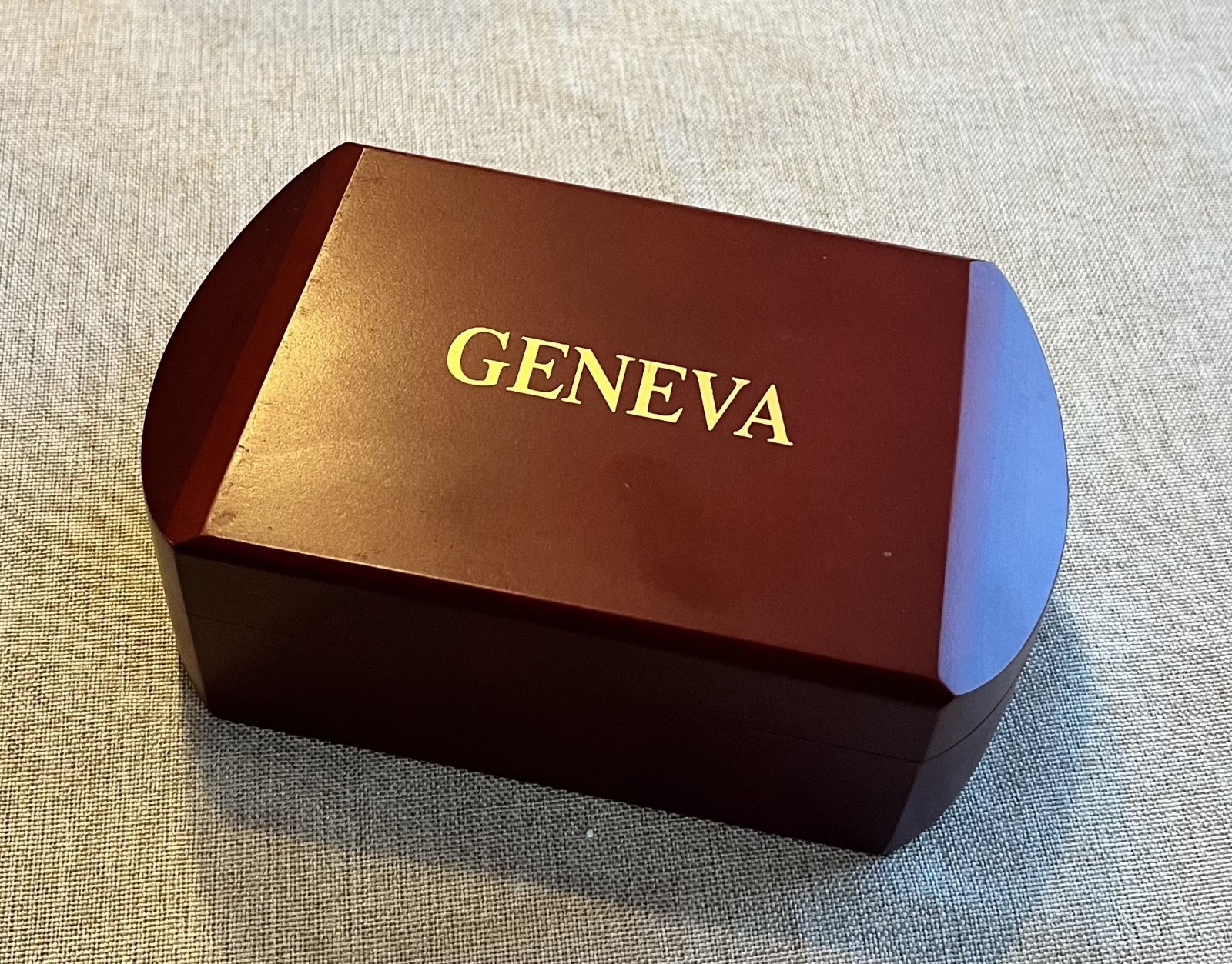 Geneva Gift His And Hers Gold Tone Matching Watch Set Classic Collection
