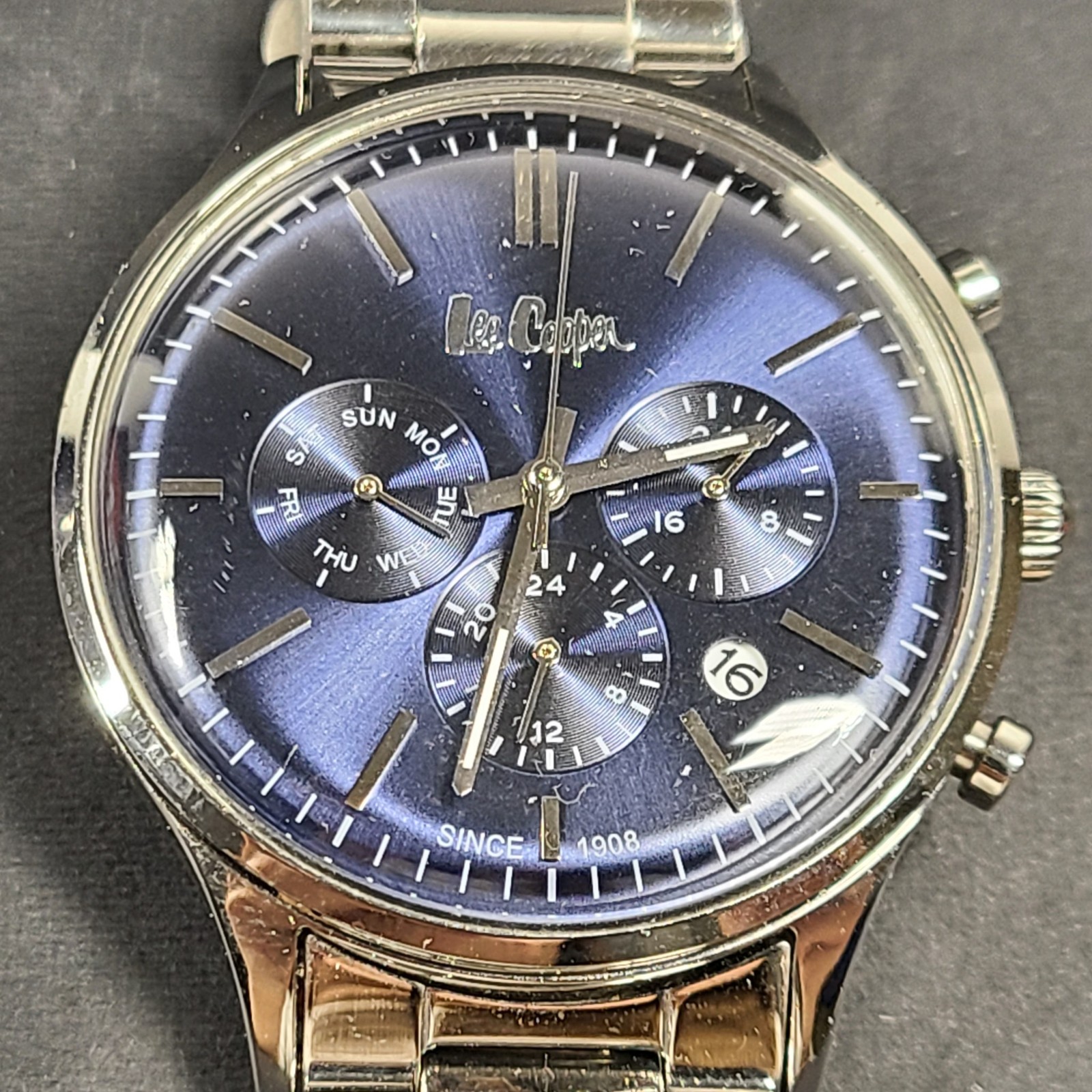 Lee Cooper Men’s Multifunction Blue Dial Silver Bracelet Watch LC06295.390