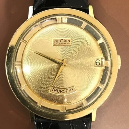 Vulcain Calendate Automatic Gold Dial Day Date 35mm Vintage Watch Working