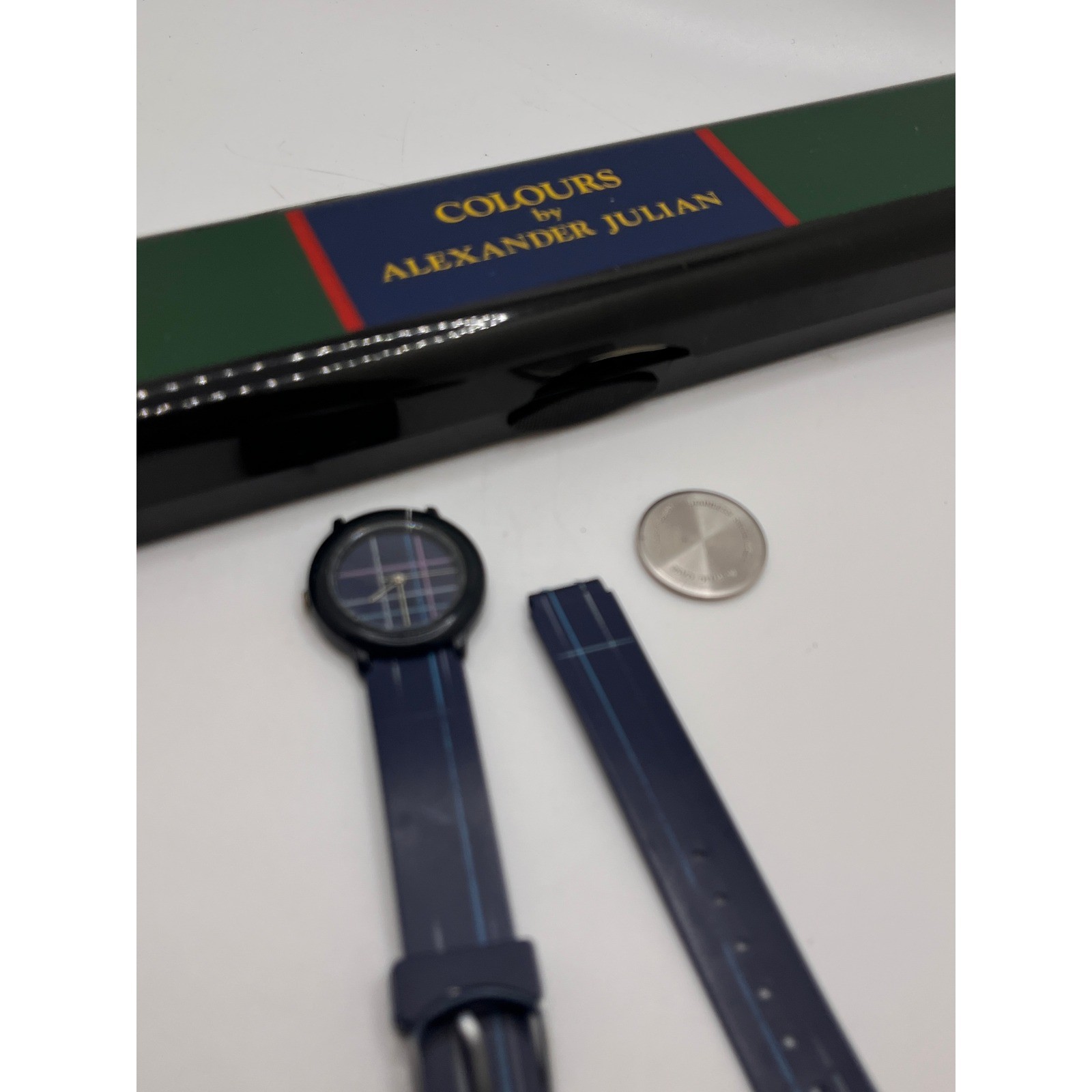 Colours by Alexander Julian Vintage Plaid Watch Navy Blue Acrylic Case Box READ