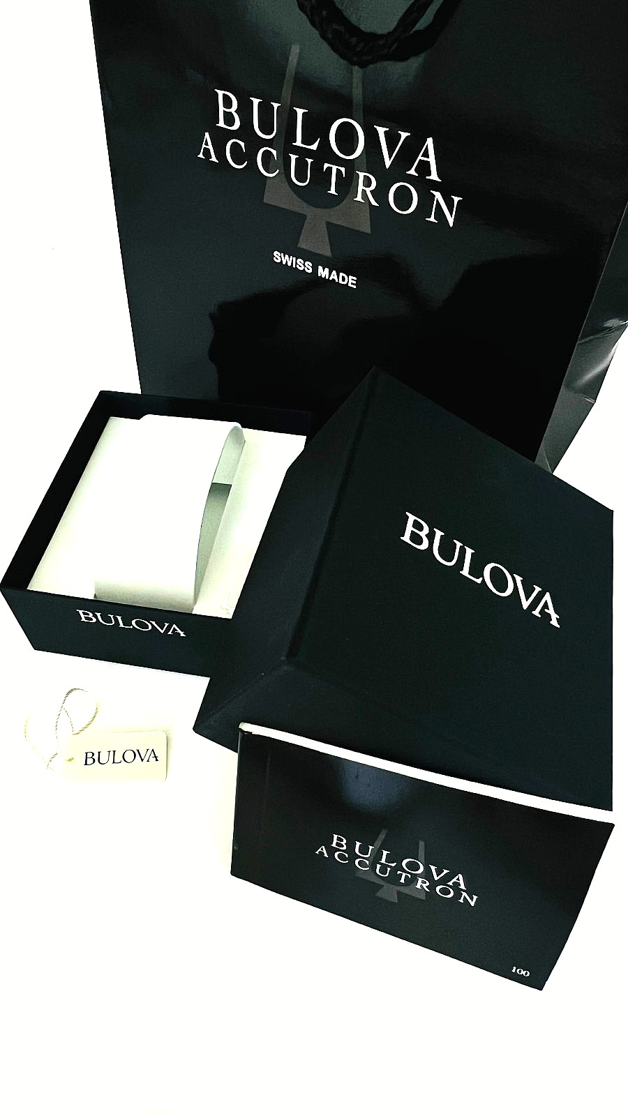 NEW BULOVA 98C128 MULTIFUNCTION CRYSTAL PAVA BEZEL & BRACELET 44MM QUARTZ MEN’S