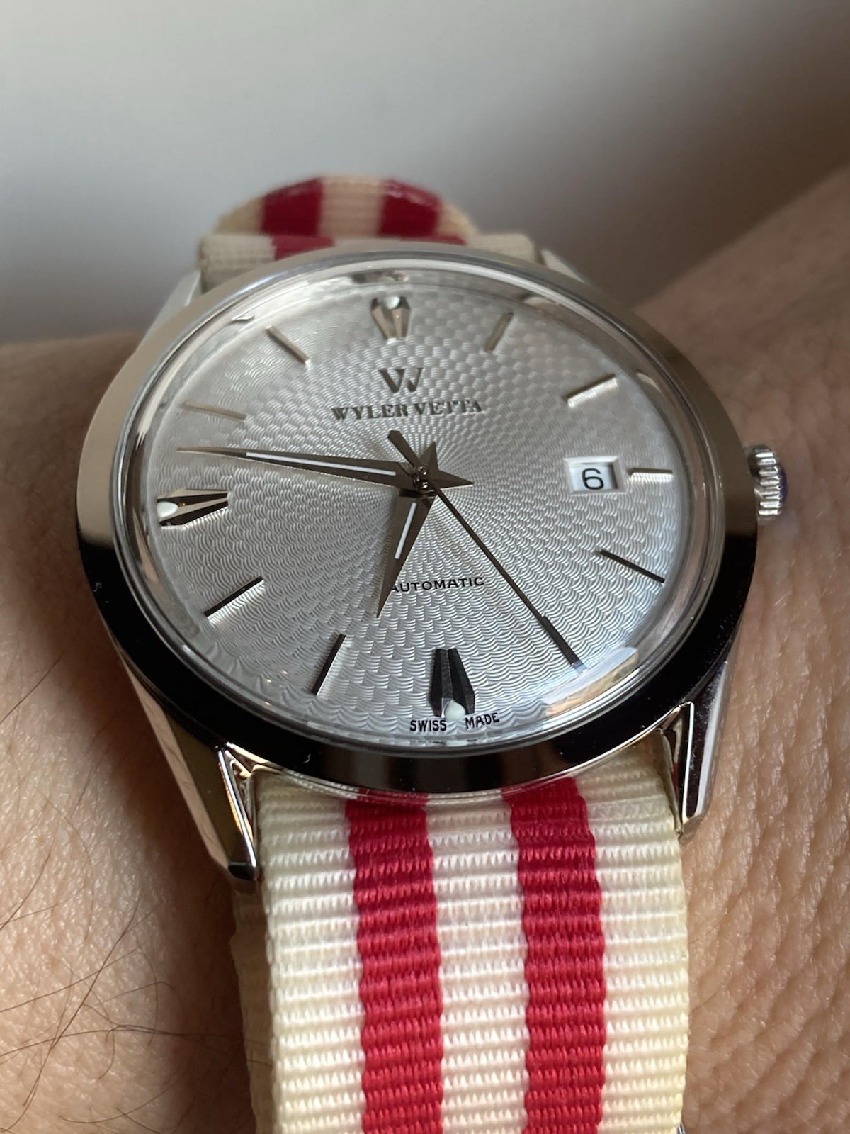 Wyler Vetta NOS Eta 2824-2 Watch Uhr Montre Watch New Heritage