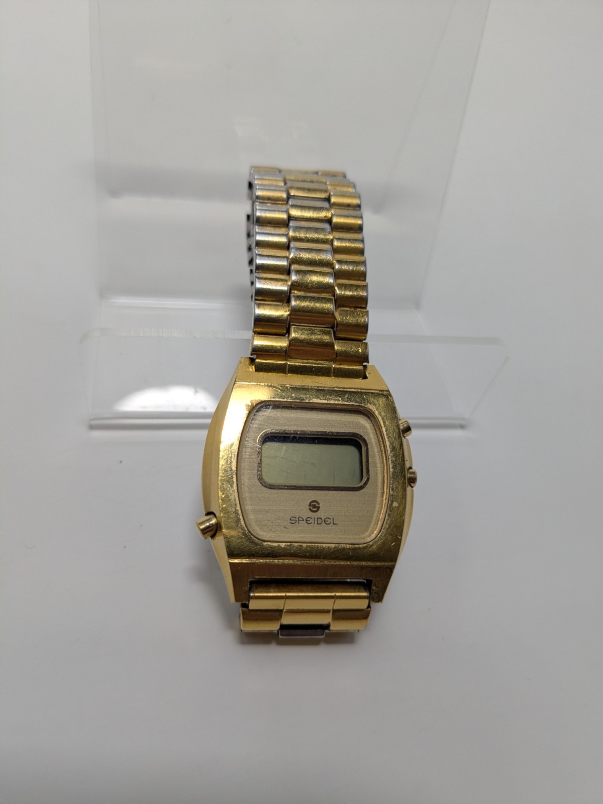 Vintage Speidel Digital Quartz LCD Watch w/Speidel RGP Flex Band As Is