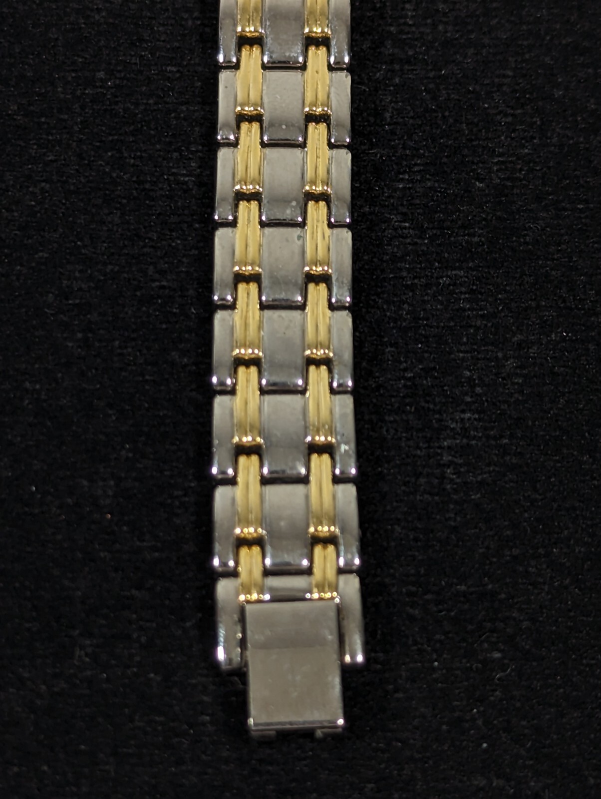 Milan Womans Silver Tone Dial Round Case Two Tone Bracelet Band Watch 7.25 in