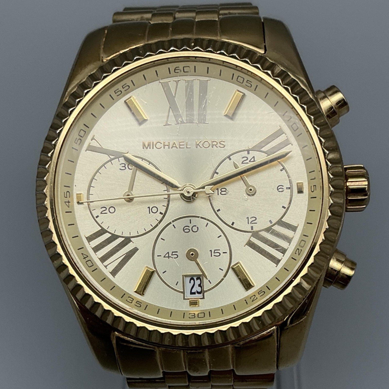 Michael Kors Lexington MK-5556 Mens Watch 38mm Chronograph New Battery 6.25″