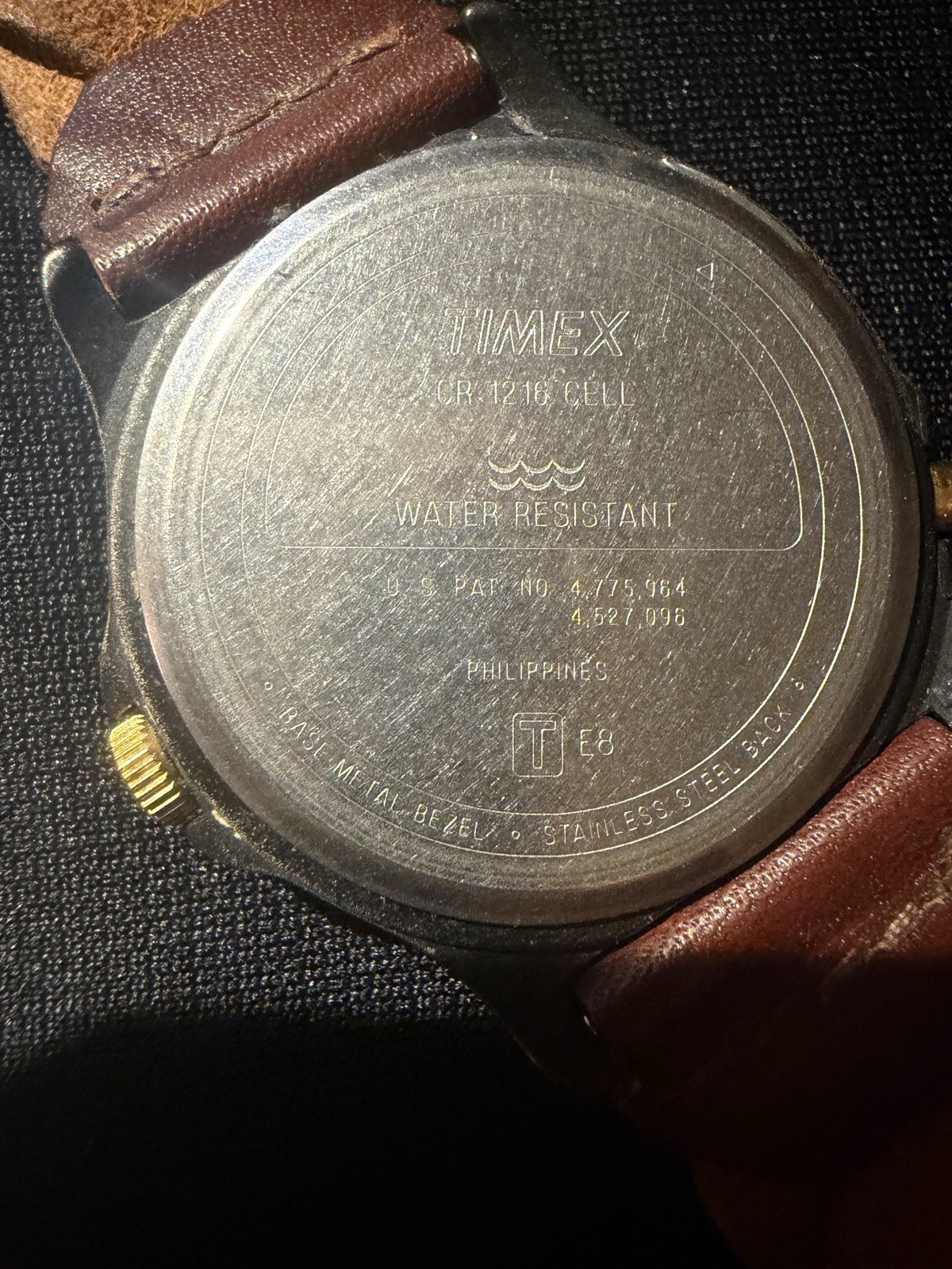 Vintage Timex Men Gold Tone Compass Bezel Indiglo Leather Band Running