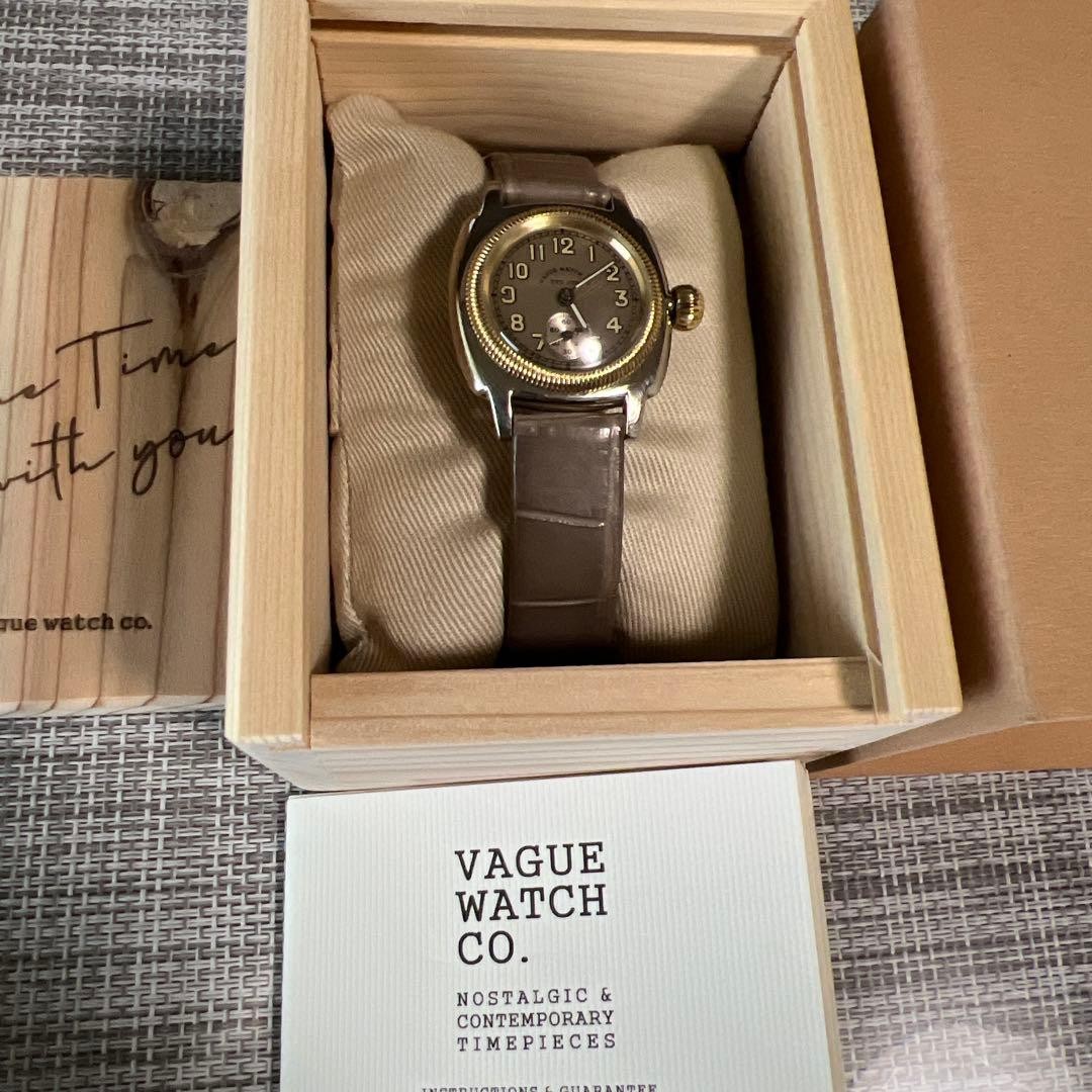 Vague Watch Co. TYO Japan Analog Watch Silver Gray Date Display