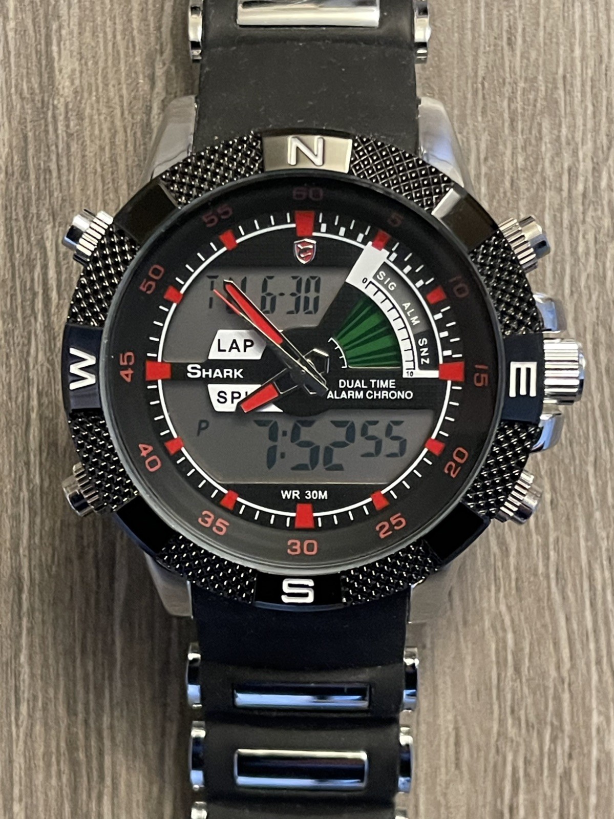 Shark Sport Chronograph Watch DS0061 free rugged case! Biker tough watch
