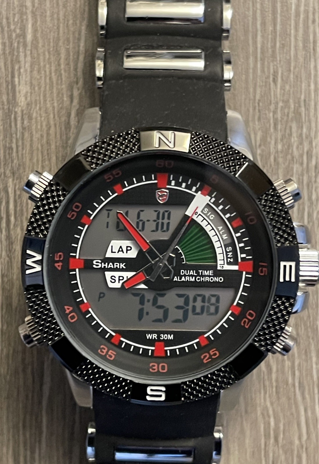 Shark Sport Chronograph Watch DS0061 free rugged case! Biker tough watch