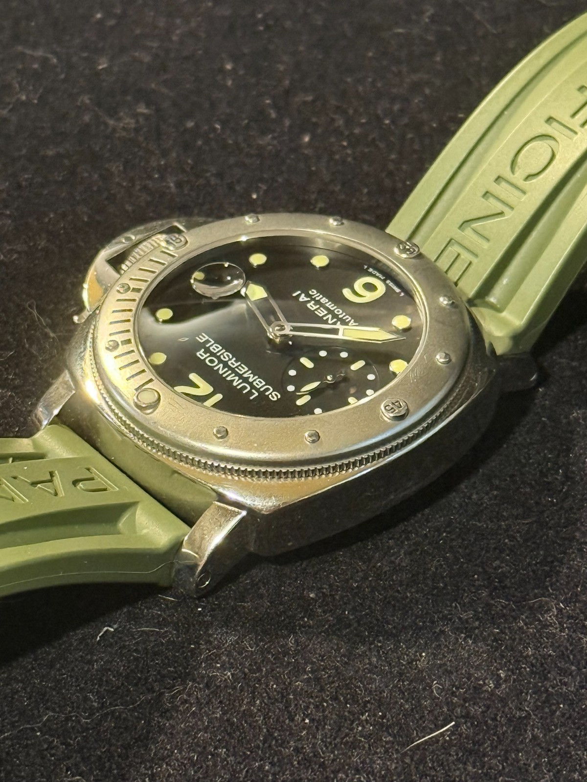Panerai Luminor Submersible Steel Auto 44mm Black Dial Rubber Strap Watch PAM24