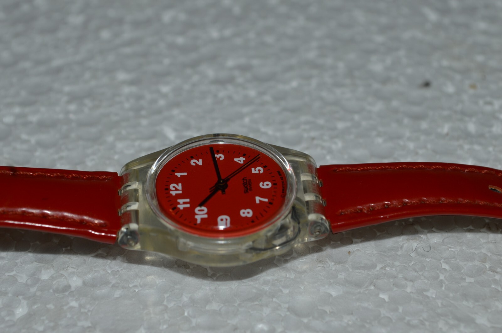 1996 Swatch Watch LK155 GLOSS Swiss Lady Quartz 25mm Originals Tested Vintage 96