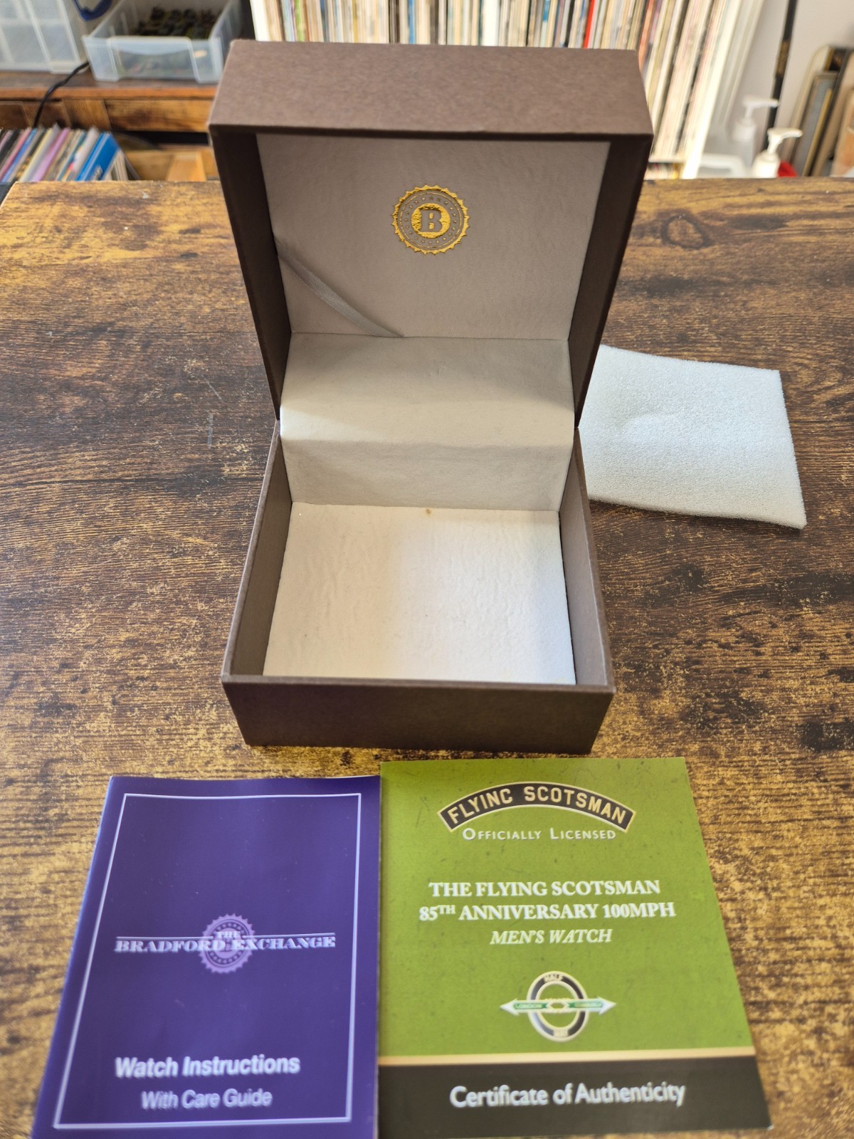 Flying Scotsman – 85th Anniversary – Bradford Exchange – Mens Watch – Lovely