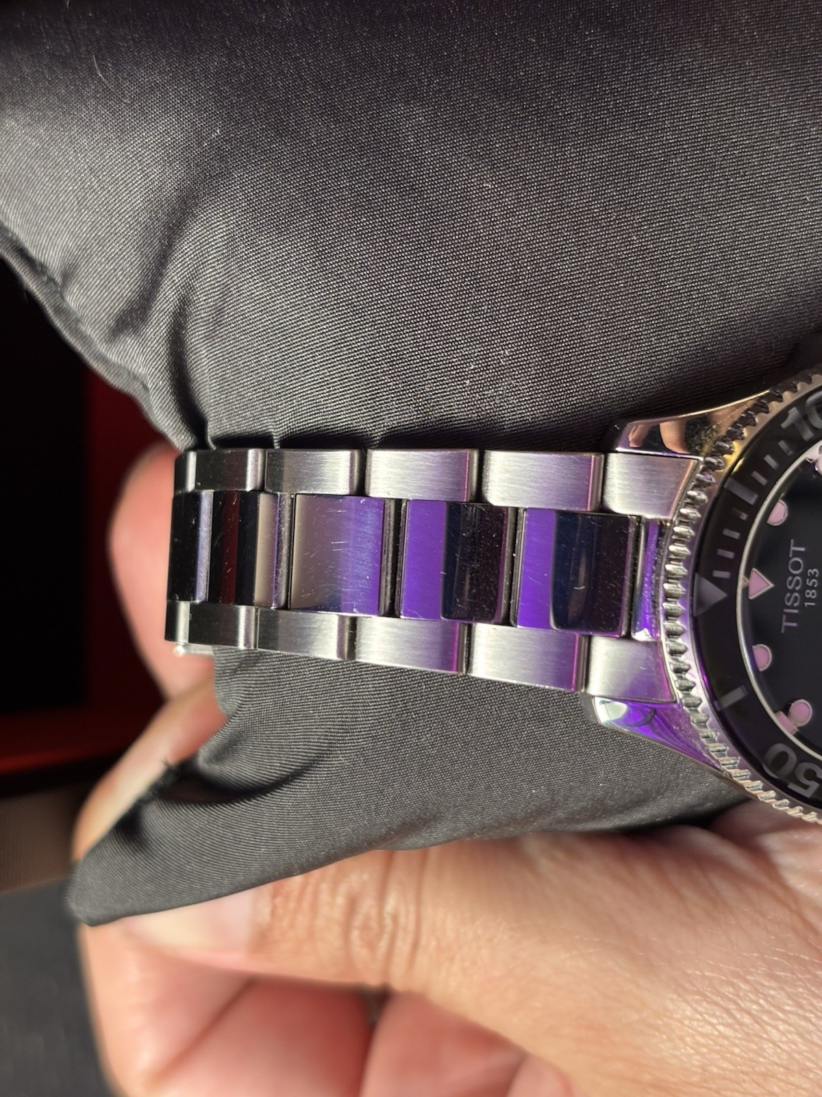 Tissot Seastar 1000 Black Unisex Adults Watch 36mm. – T120.210.11.051.00
