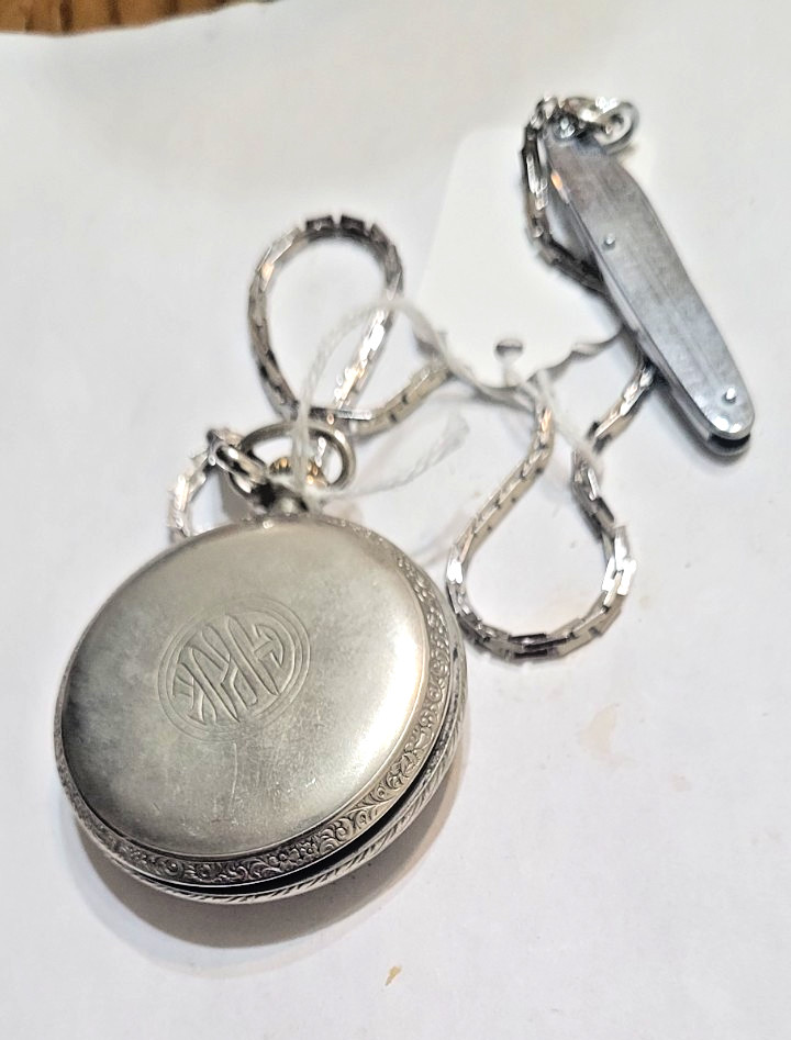 Antique 1931 Waltham 16s Pocket Watch With Chain & Knife PARTS REPAIR