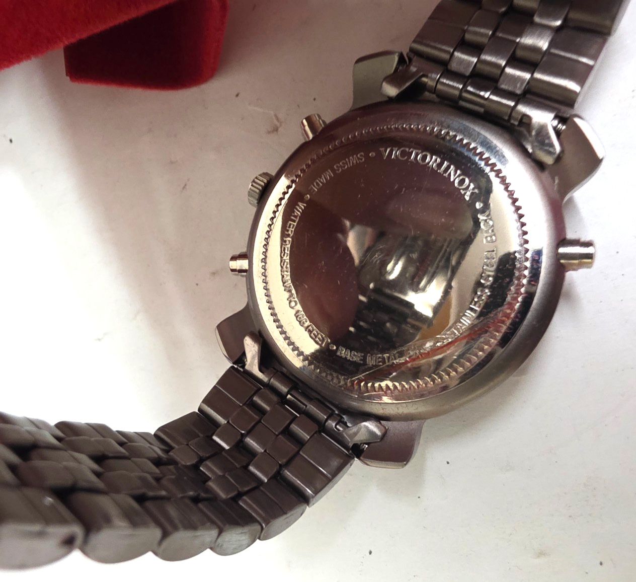 Victorinox Swiss Army Summit Stainless St Black Dial Men’s Watch model 35098 NIB