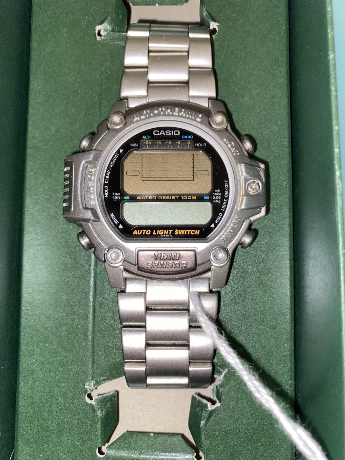 Rare Vintage Casio Watch Men Pathfinder Twin Sensor Alti-Thermo Module No. 1405