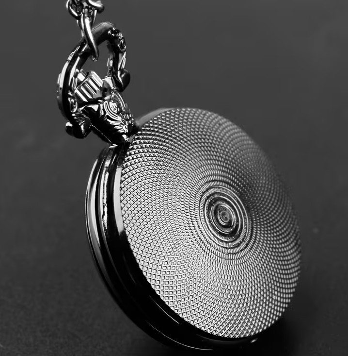 NEW 1.4″ CATS Galore! Black Quartz Pocket Watch & 31.5″ Necklace Chain 1.4″x0.6″