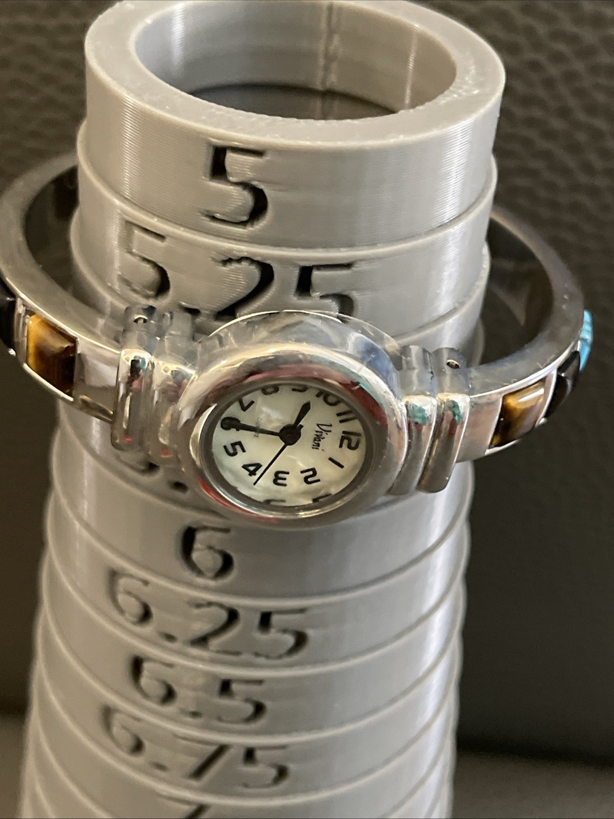 Pair Of Watch Nontested Never Used One Gruen II and Vivani