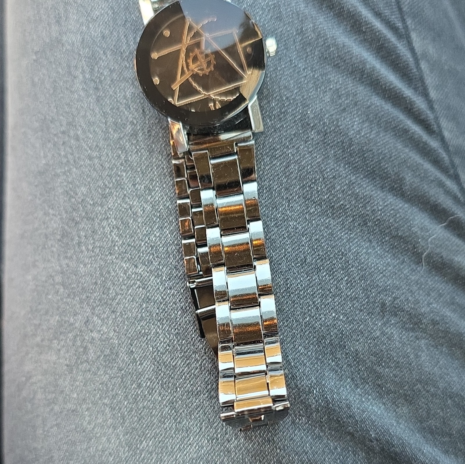 Quartz Analog Casual Watch Black/Gold Geometric Dial Silver Metal Bracelet
