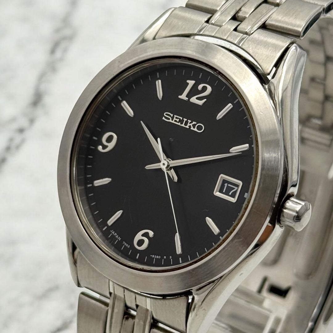 Seiko 7N42-9100 Quartz Black Dial Men Wristwatch