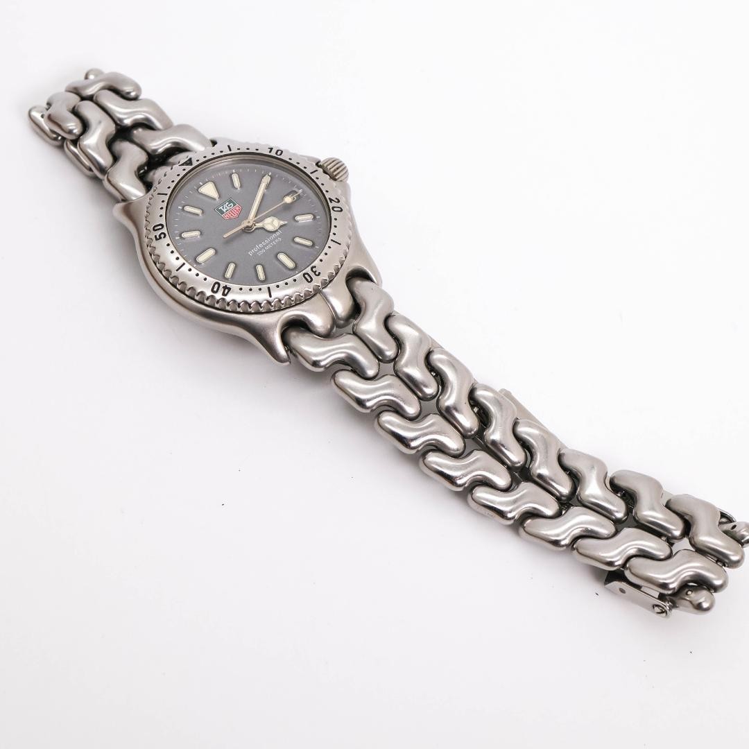 Tag Heuer S99.213K Professional Wristwatch Silver Gray Dial 200M Waterproof