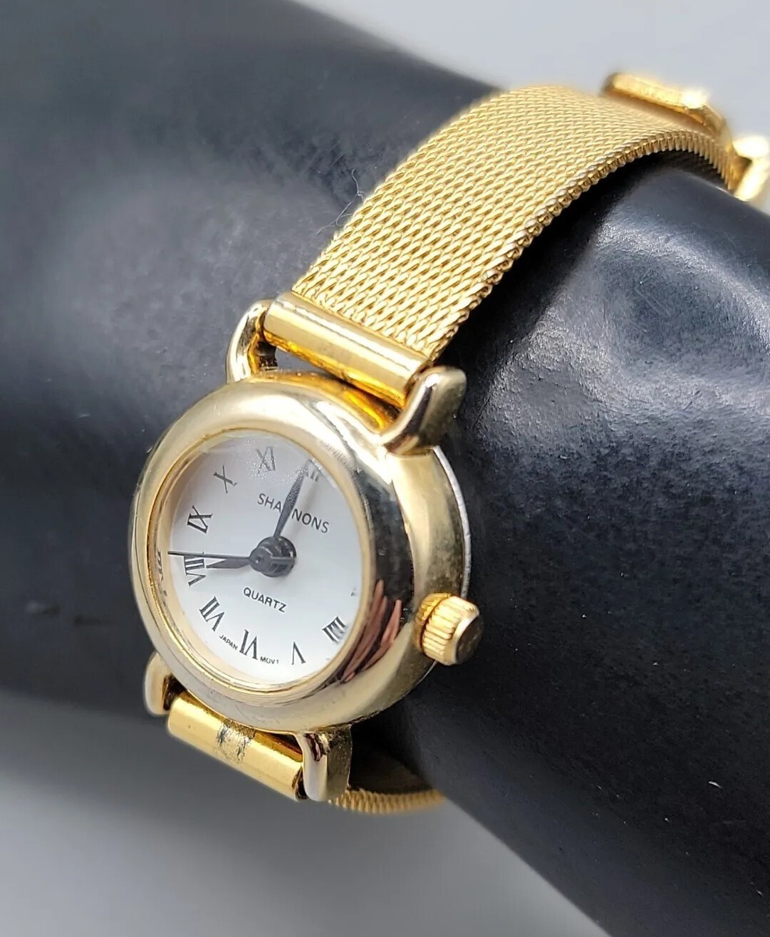 Vintage Shannons Ladies Watch Gold Tone Mesh Band Polished Case 20.5mm 7″