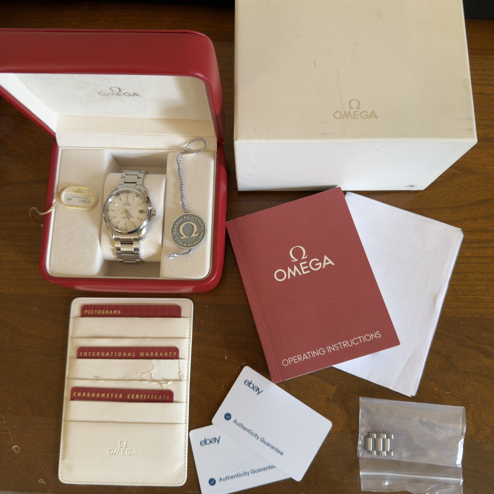Omega Seamaster Aqua Terra 38.5, White Dial, Box & Papers – Warranty to 02/27