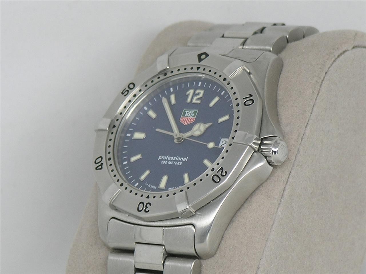 MENS 37MM TAG HEUER STAINLESS PROFESSIONAL WK1113 WITH BOX & CASE, RUNNING!