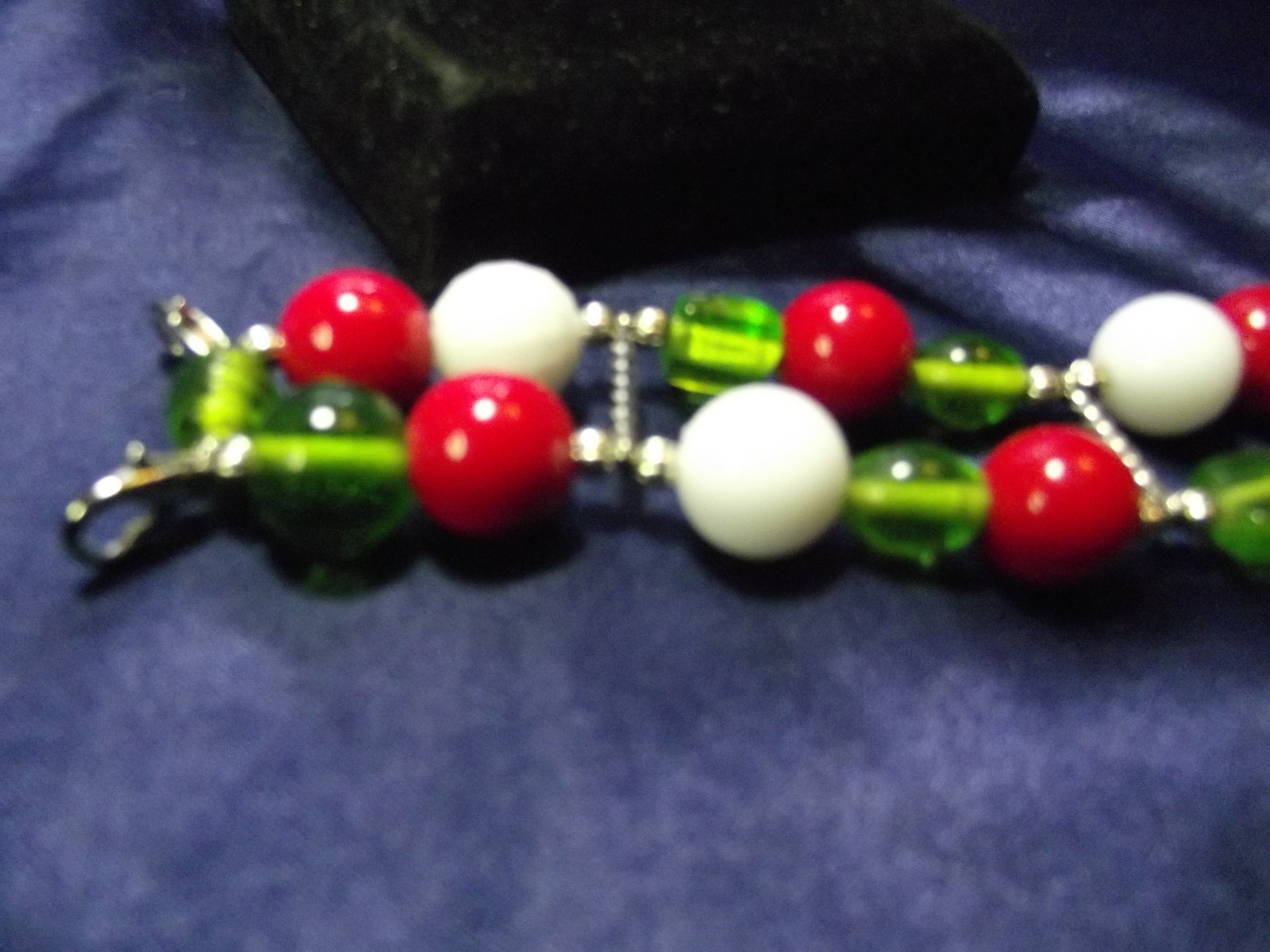 Woman’s Stretch Band with Lobster Claw Clasps ZC