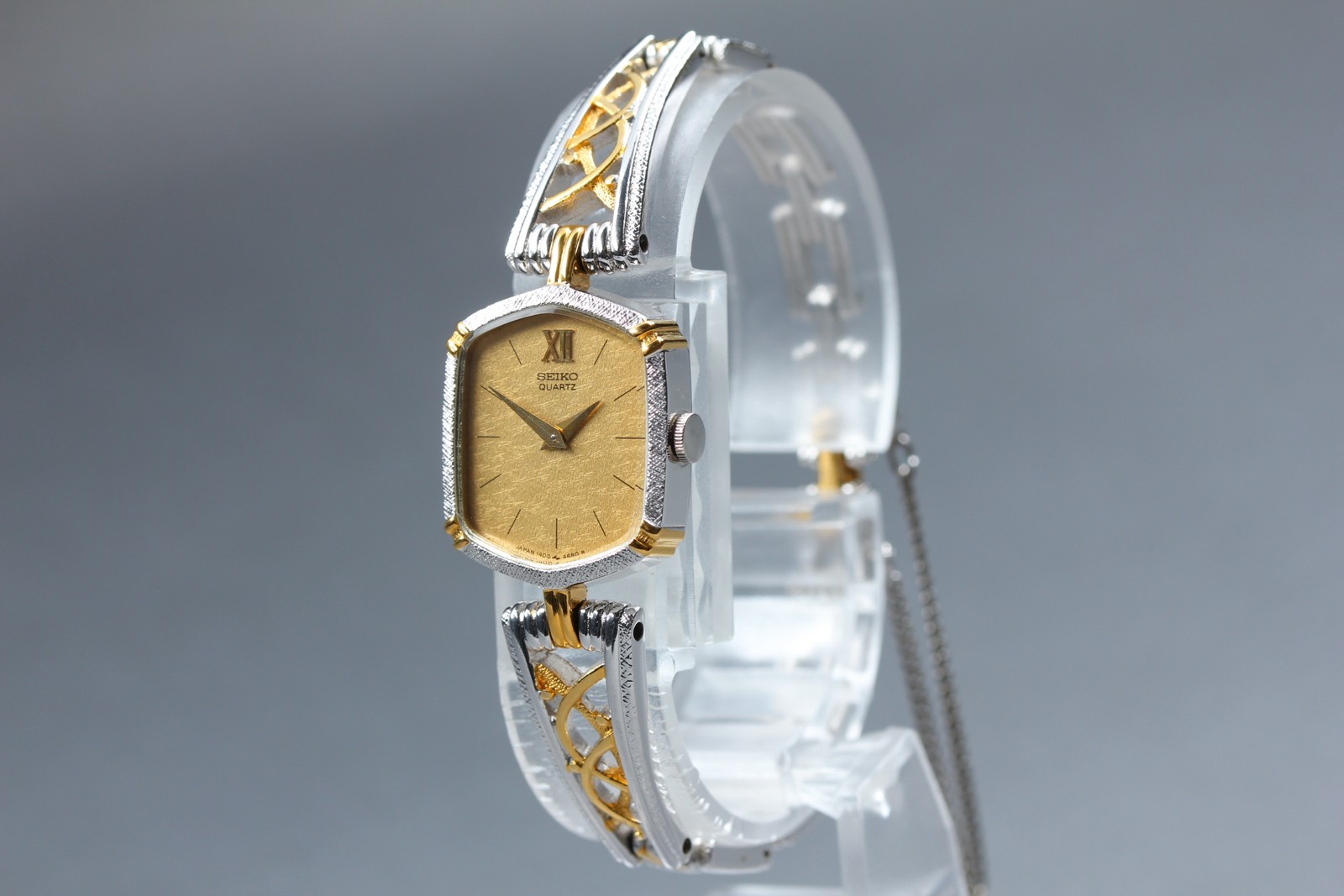 [Exc+5] Vintage Seiko Quartz Women’s Watch 1400-7570 From JAPAN