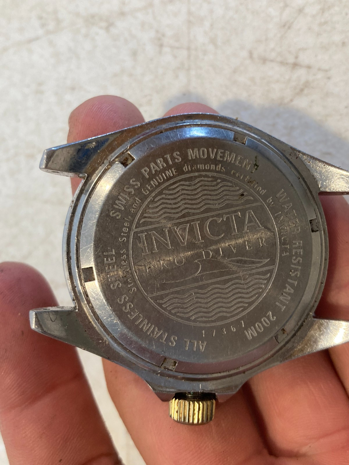 Invicta Professional 660ft 200M Mother of Pearl Dial Watch