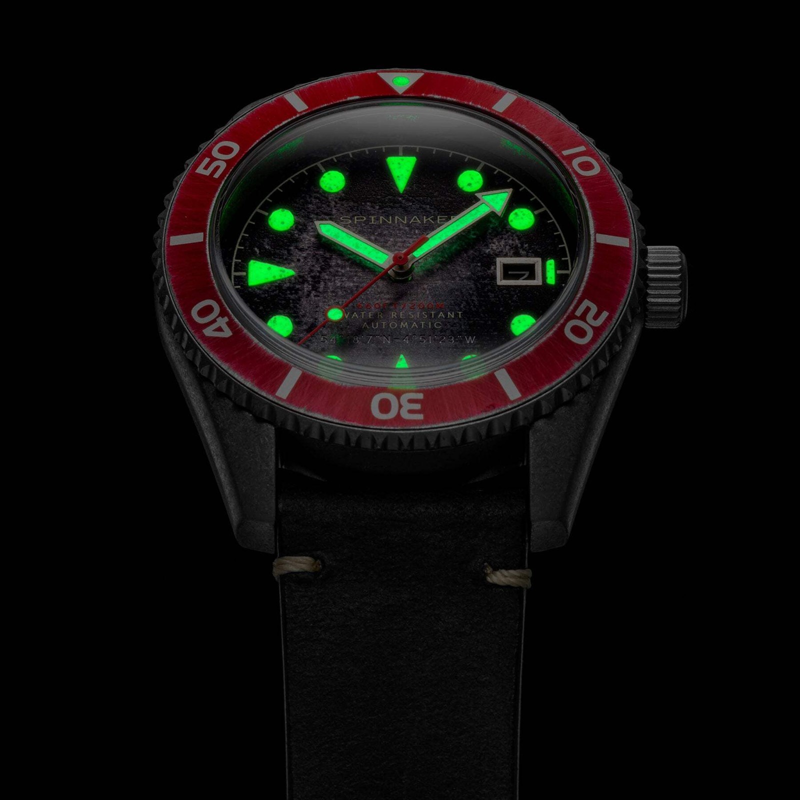 Spinnaker Wreck Red Ring & Gray / Leather | Black Dial 44mm Japanese Automatic W