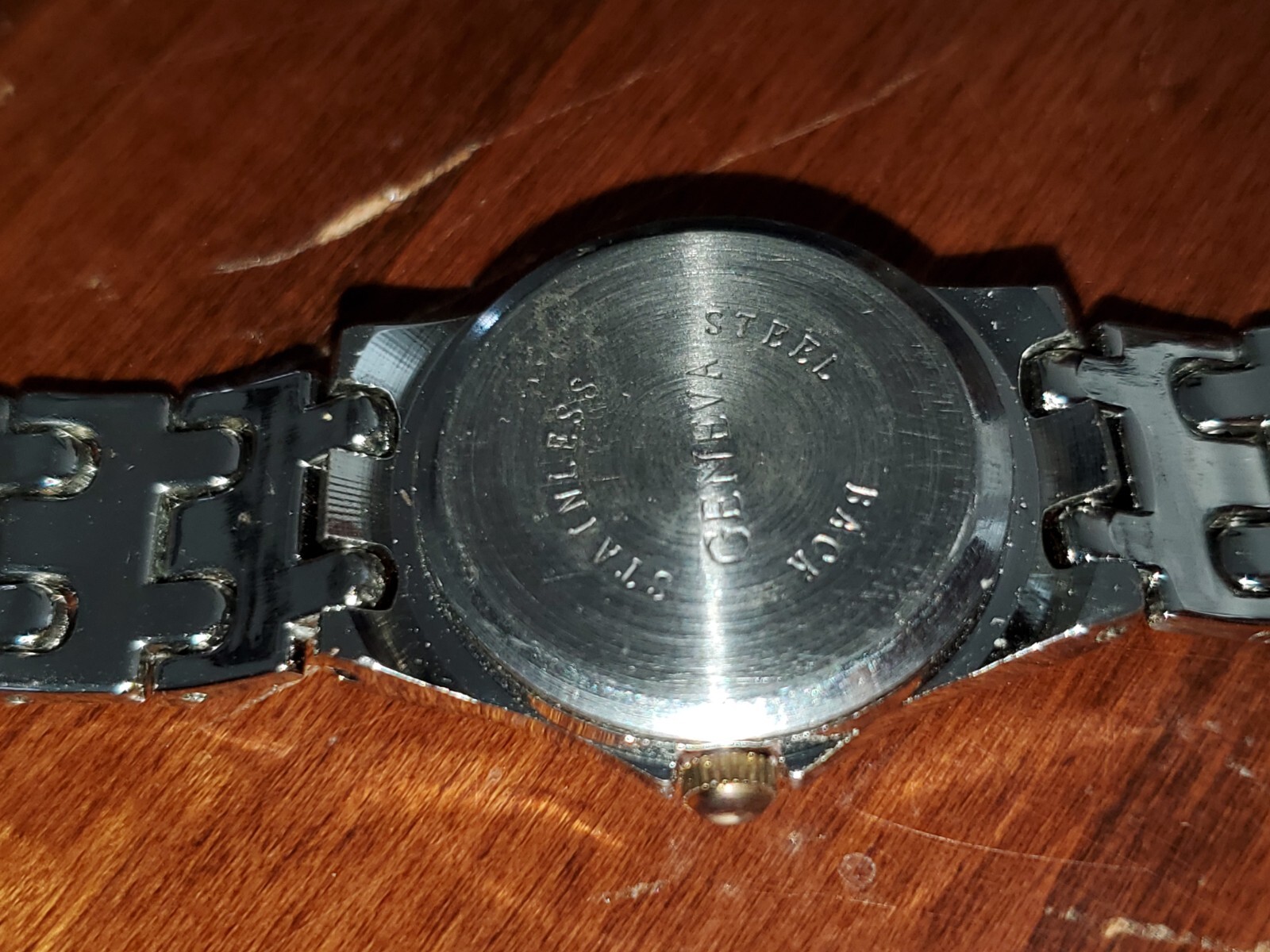 Geneva Quartz His and Her Matching Watch Set