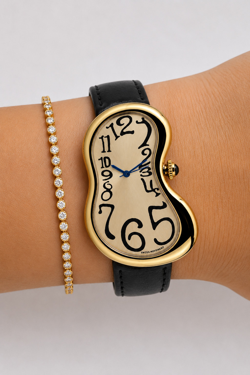Women’s Ladies Men Dali Inspired Melting Watch Gold Wavy Black 8 Leather Watch