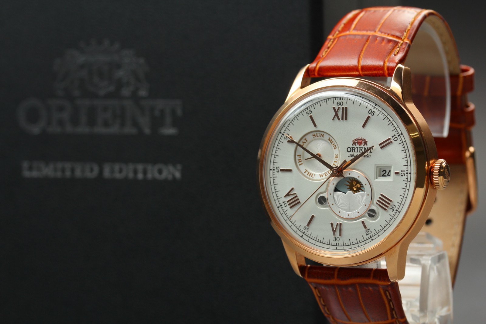 【Unused in Box 】 Orient Bambino Sun & Moon RN-AK0801S Limited Men’s Watch