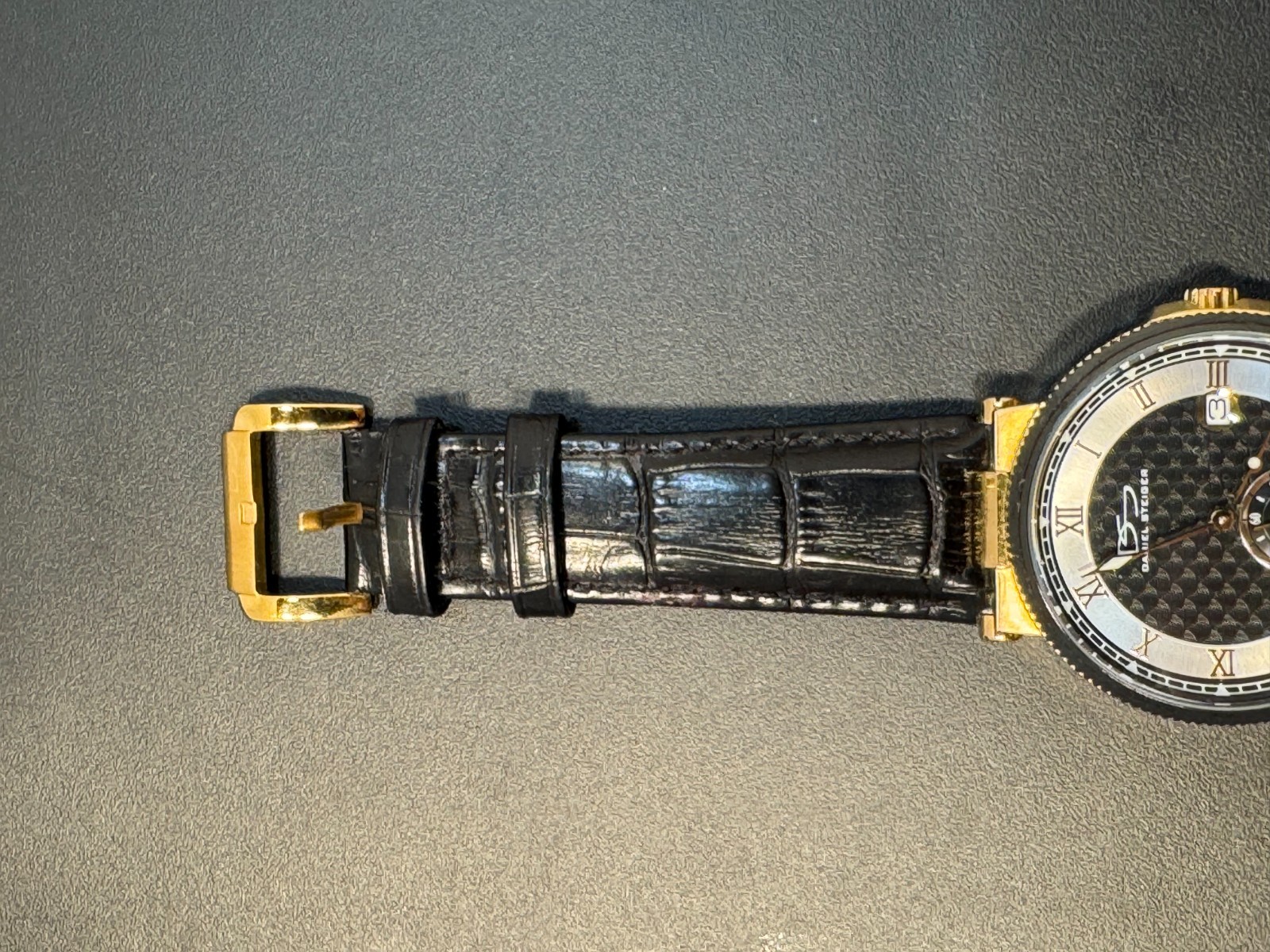 Daniel Steiger Professional Two-Tone Black Bezel Carbon Fiber Dial Watch 9202K-M