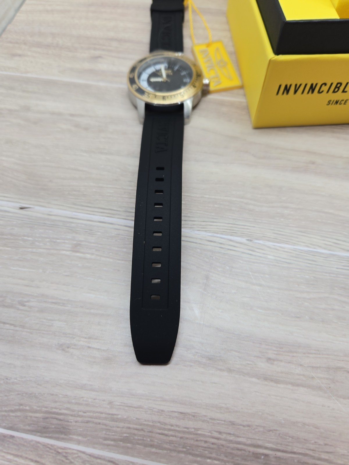 Invicta Specialty Quartz Black and White Dial Men’s Watch 34097