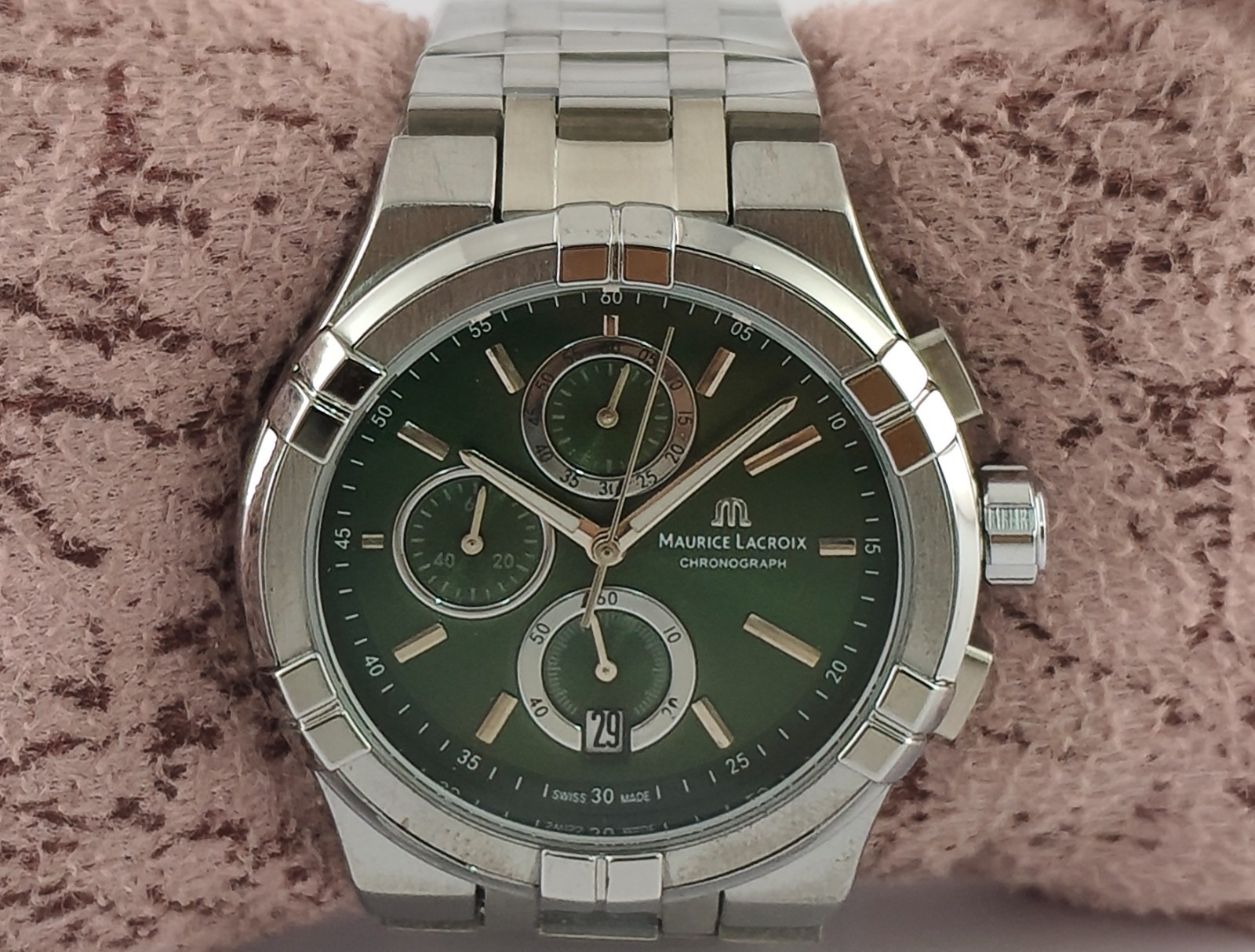 Maurice Lacroix Chronograph Green Dial With ‘Date’ Men Wristwatch Steel Band