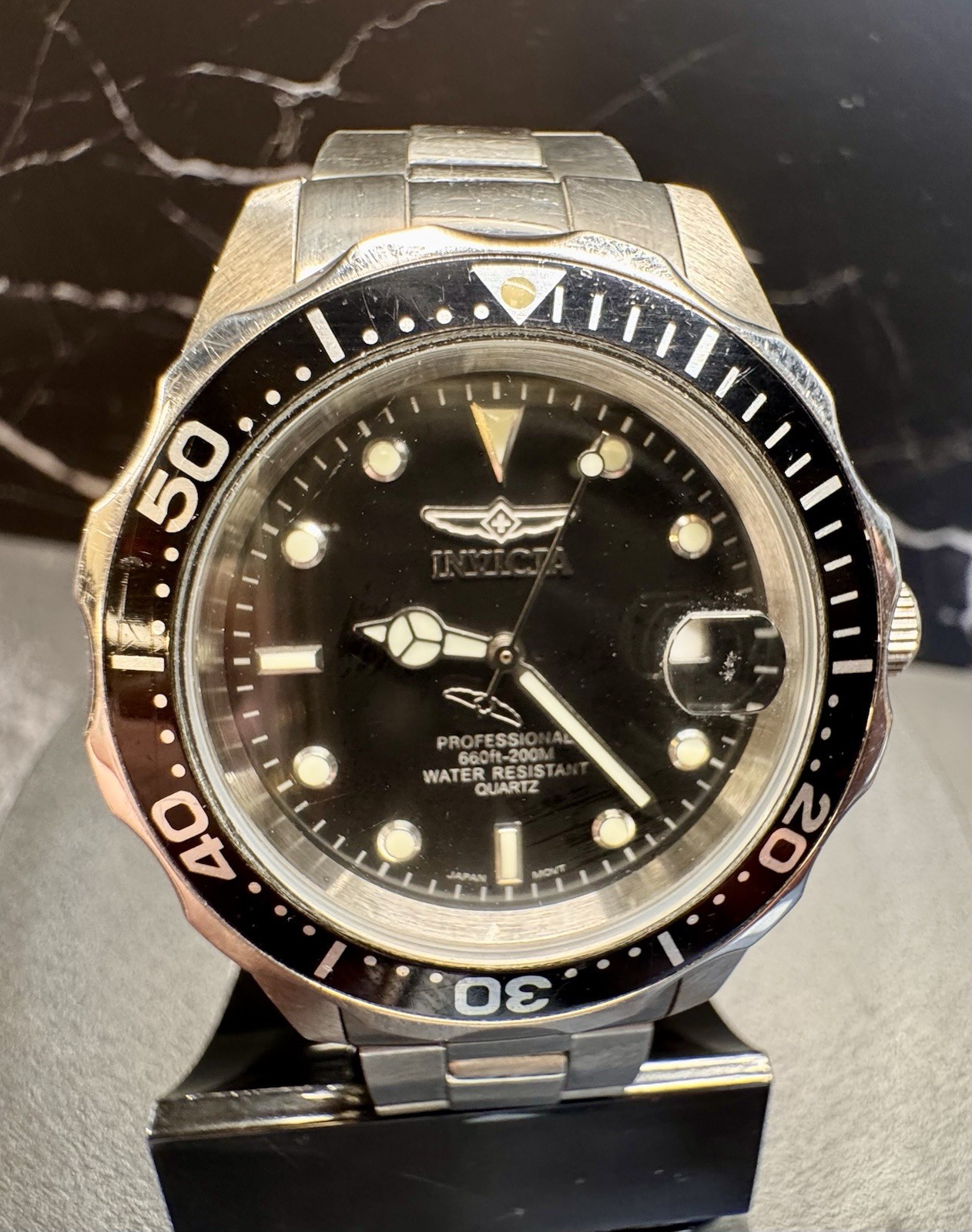 Invicta Pro Diver 8932 Men’s 38mm Quartz Dive Watch 200M Black Dial Stainless