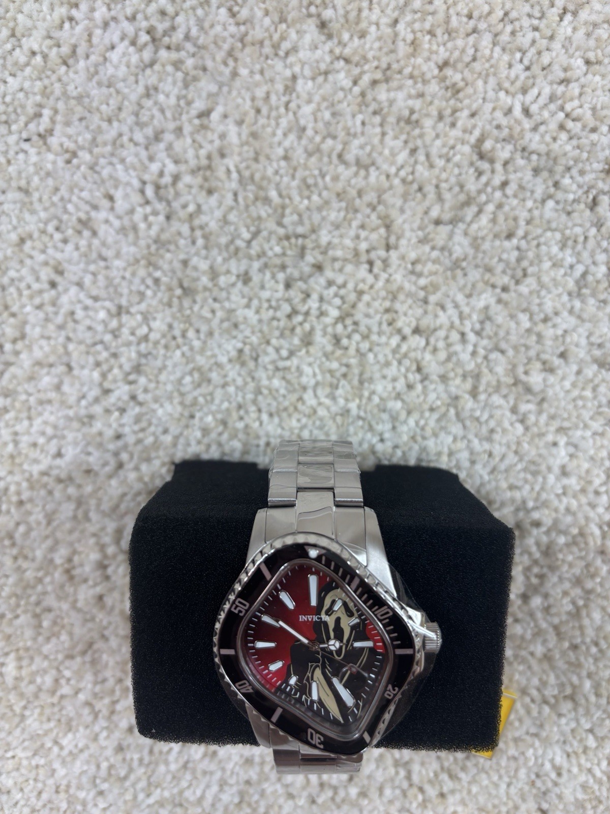 Invicta Artist Surreal Men’s Scream Silver Tone SS Watch 40mm New